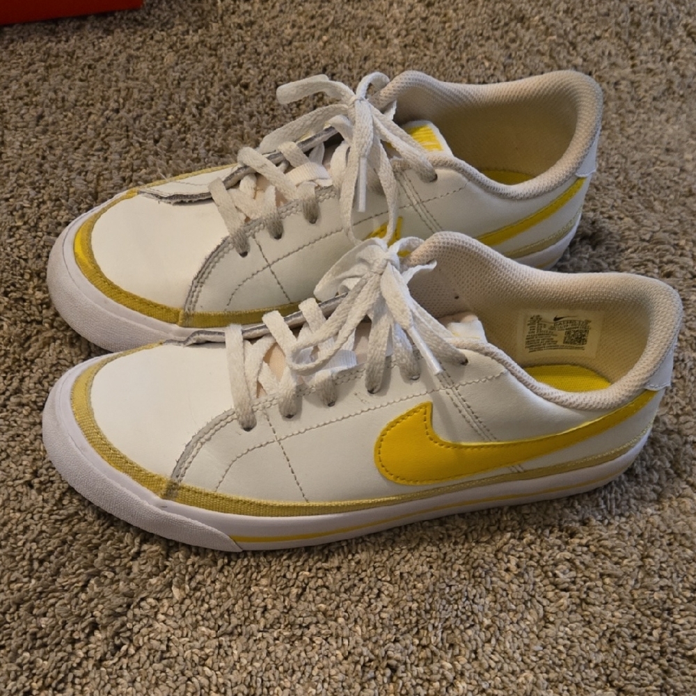 Nike Court Legacy GS 'Opti Yellow' Kids Sneakers